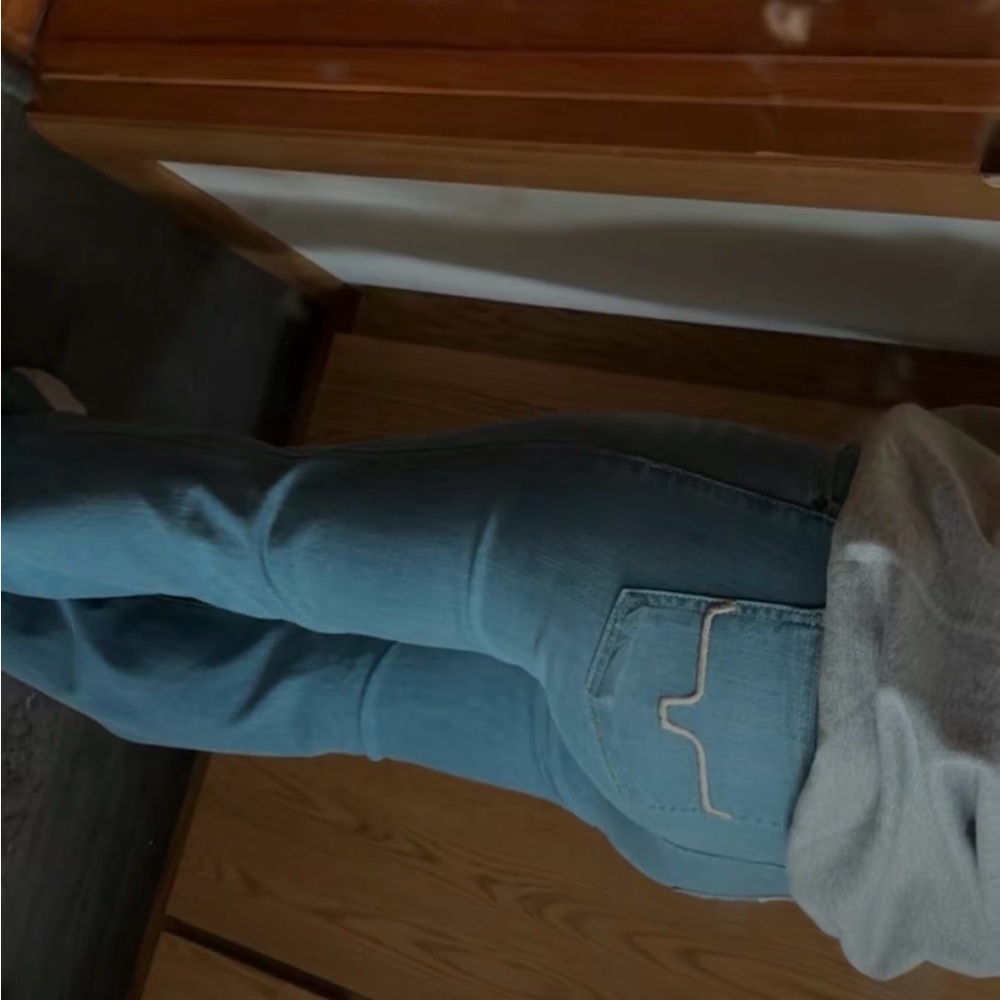 Kimes Ranch Light Blue Flare Jeans with Signature Back Stitch 0/36 - Picture 6 of 7